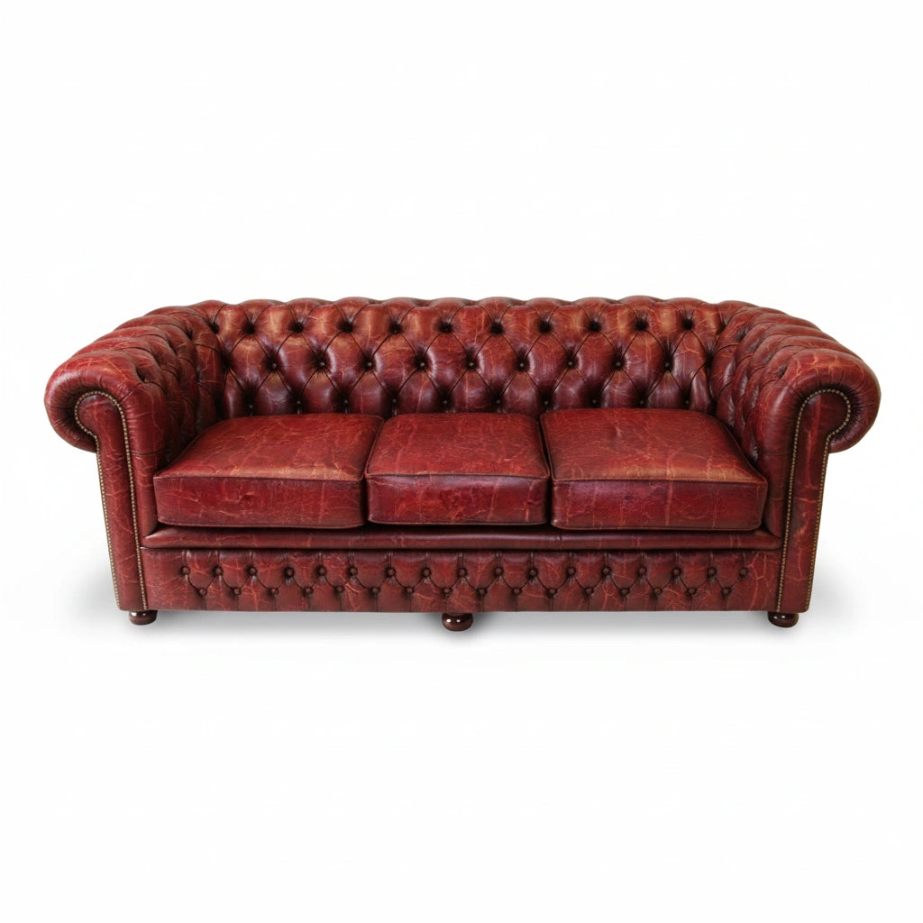 The Durham Chesterfield 3 Seat Sofa Bed, color: Vintage Poppy